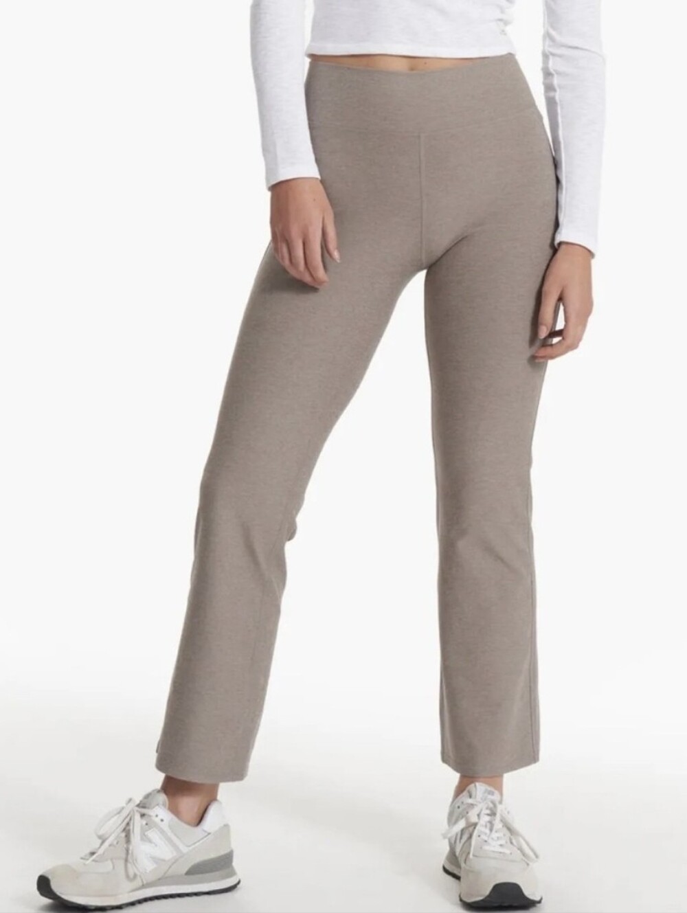 VUORI  Elevation Slim Bootcut Walnut Heather Leggings - Picture 9 of 9